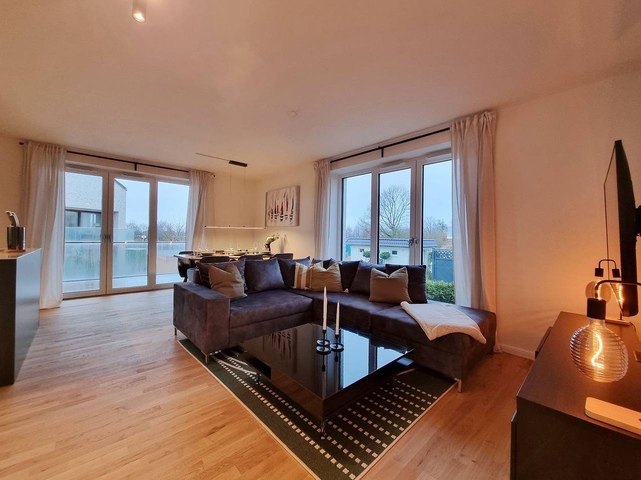 Ganze Wohnung, Ostsee Ferienwohnung Seeräuber in 1. Reihe zum Strand, nur 50m Fußweg zum Meer in Kalifornien (Ostsee), Schönberg