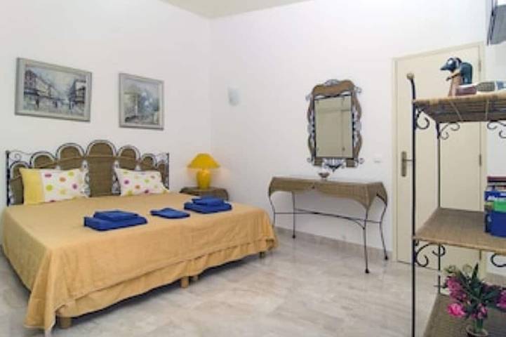 Ferienwohnung für 3 Personen, mit Terrasse und Garten sowie Pool in Ferragudo - 2