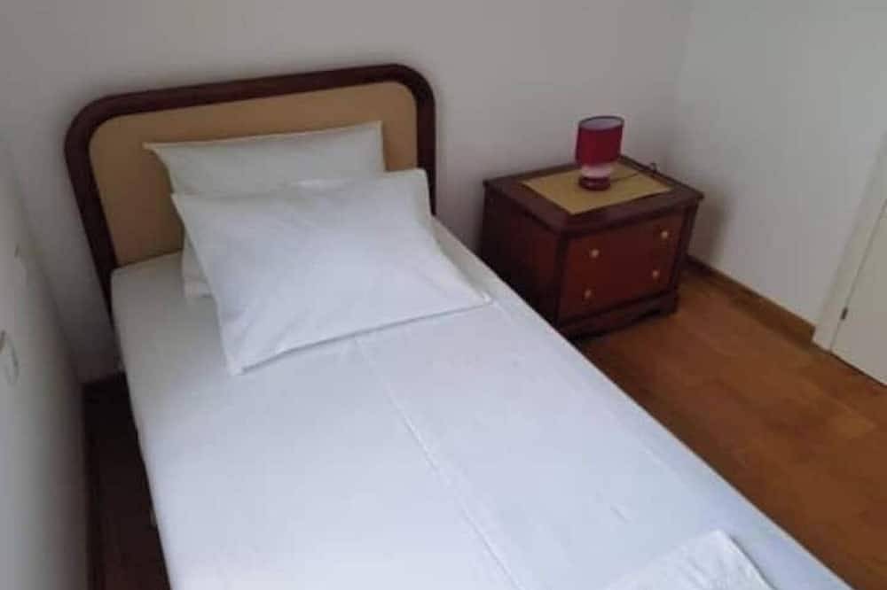 Apartamento entero, Mediteran Rozino in Budva, Municipio de Budva