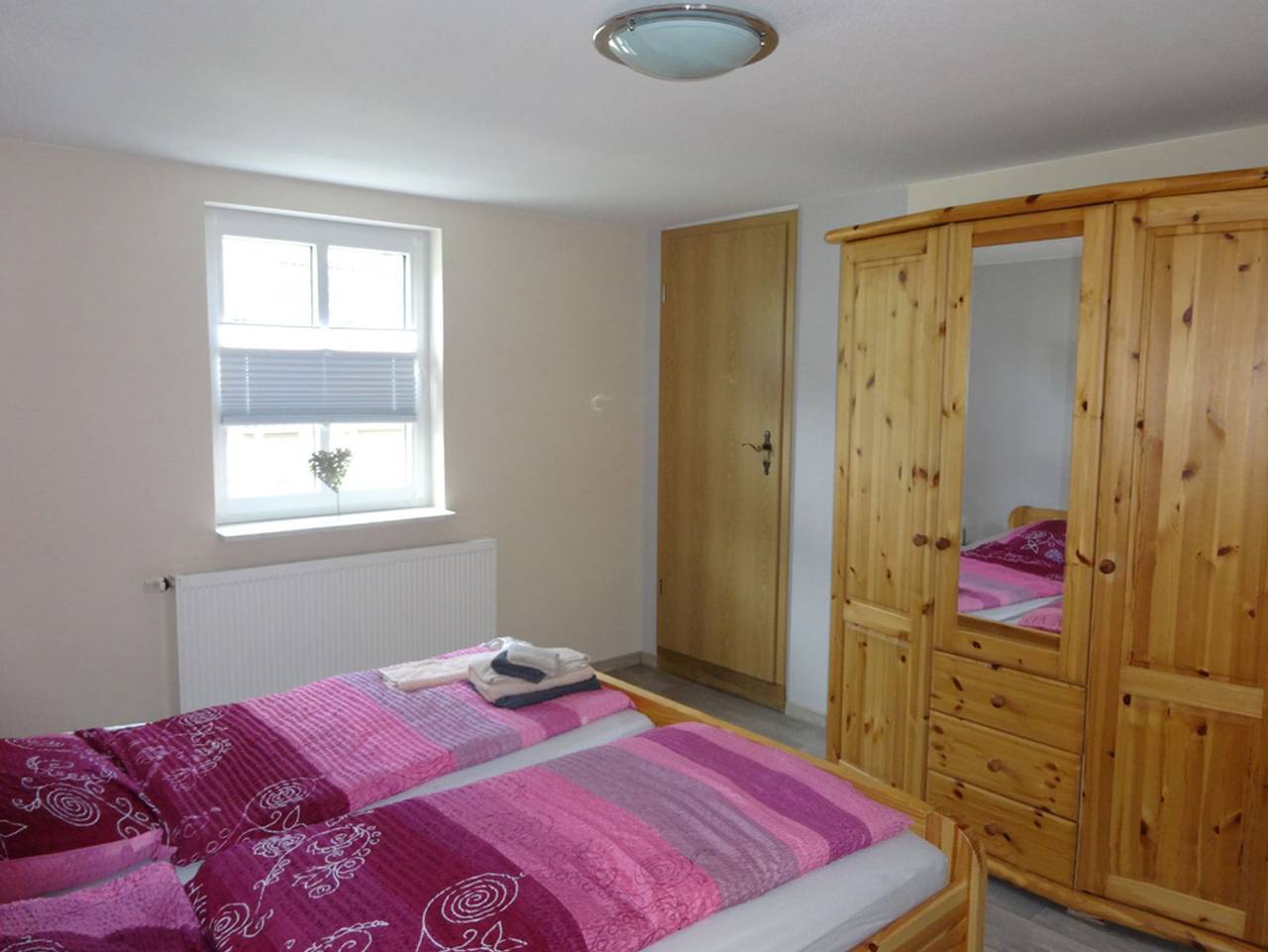 Ganze Ferienwohnung, Ferienwohnung Ehrhardt - Fw2 Ferienwohnung mit 2 Räumen in Döschnitz, Frankenwald
