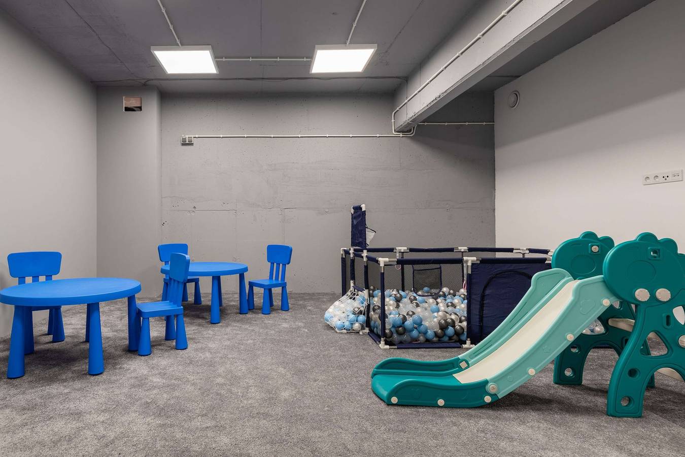 Całe studio, Studio dla 2 osób z balkon/ taras in Mielno, Powiat koszaliński