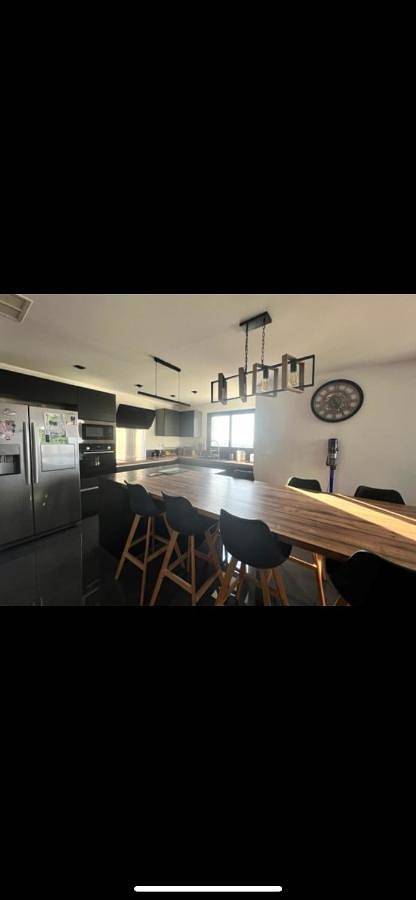 Location de vacances pour 8 personnes, avec Terrasse ainsi que Piscine et Vue à Nissan-lez-Enserune - 4