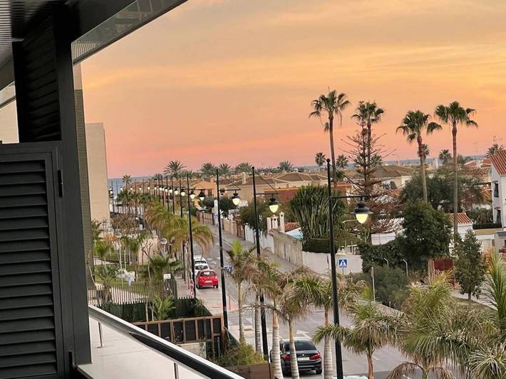 Appartement de vacances entier, Appartement de vacances pour 6 personnes avec balcon/terrasse in Playa Los Álamos, Torremolinos