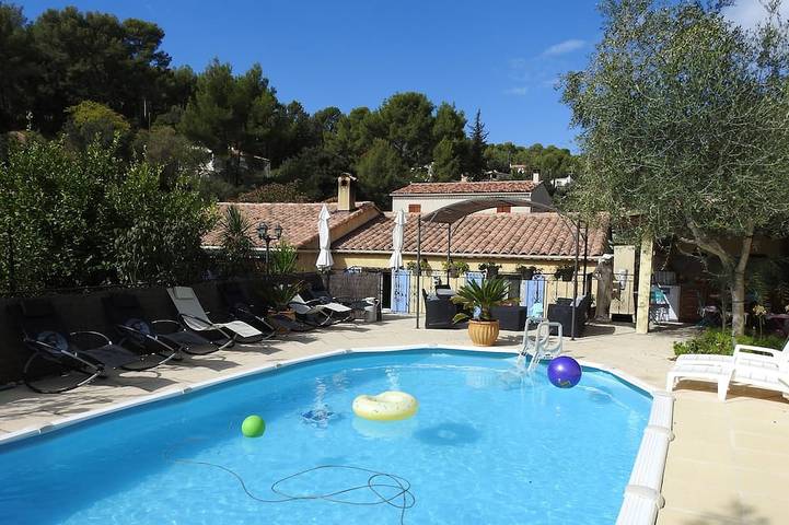 Villa pour 8 personnes, avec Terrasse et Jardin à Ceyreste