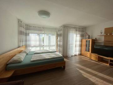 Ferienwohnung für 5 Personen, mit Balkon in Rust