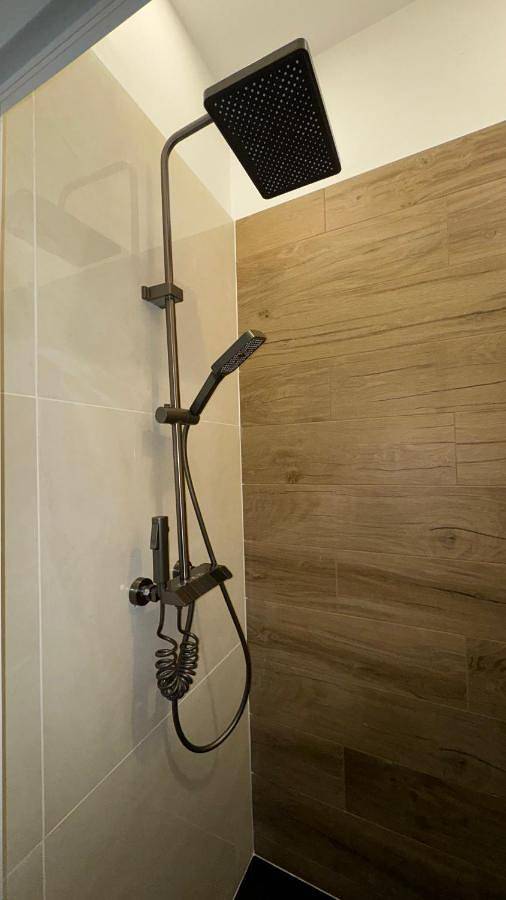 Location de vacances pour 2 personnes, avec vue et terrasse à Saint-André-de-Lidon - 3