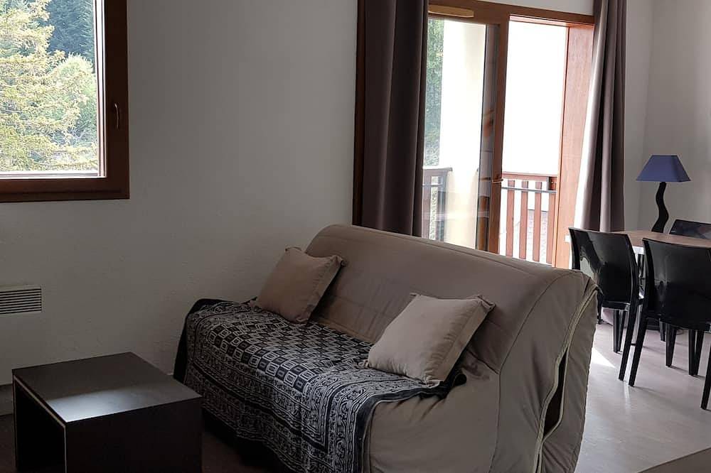 Apartamento entero, Std 2-Estudio-Apartamento-Baño en la habitacion-Vista a la Montana in Selonnet, Alpes de Alta Provenza