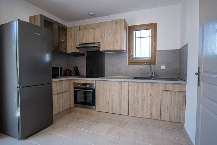 Location de vacances pour 4 personnes, avec terrasse et jardin, animaux acceptés à L'Isle-sur-la-Sorgue - 4