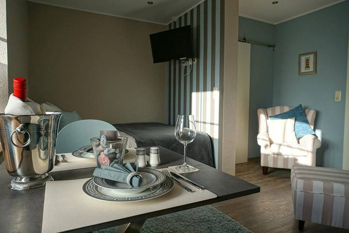 Ferienwohnung für 2 Personen, mit Ausblick, mit Haustier in Grimersum - 2