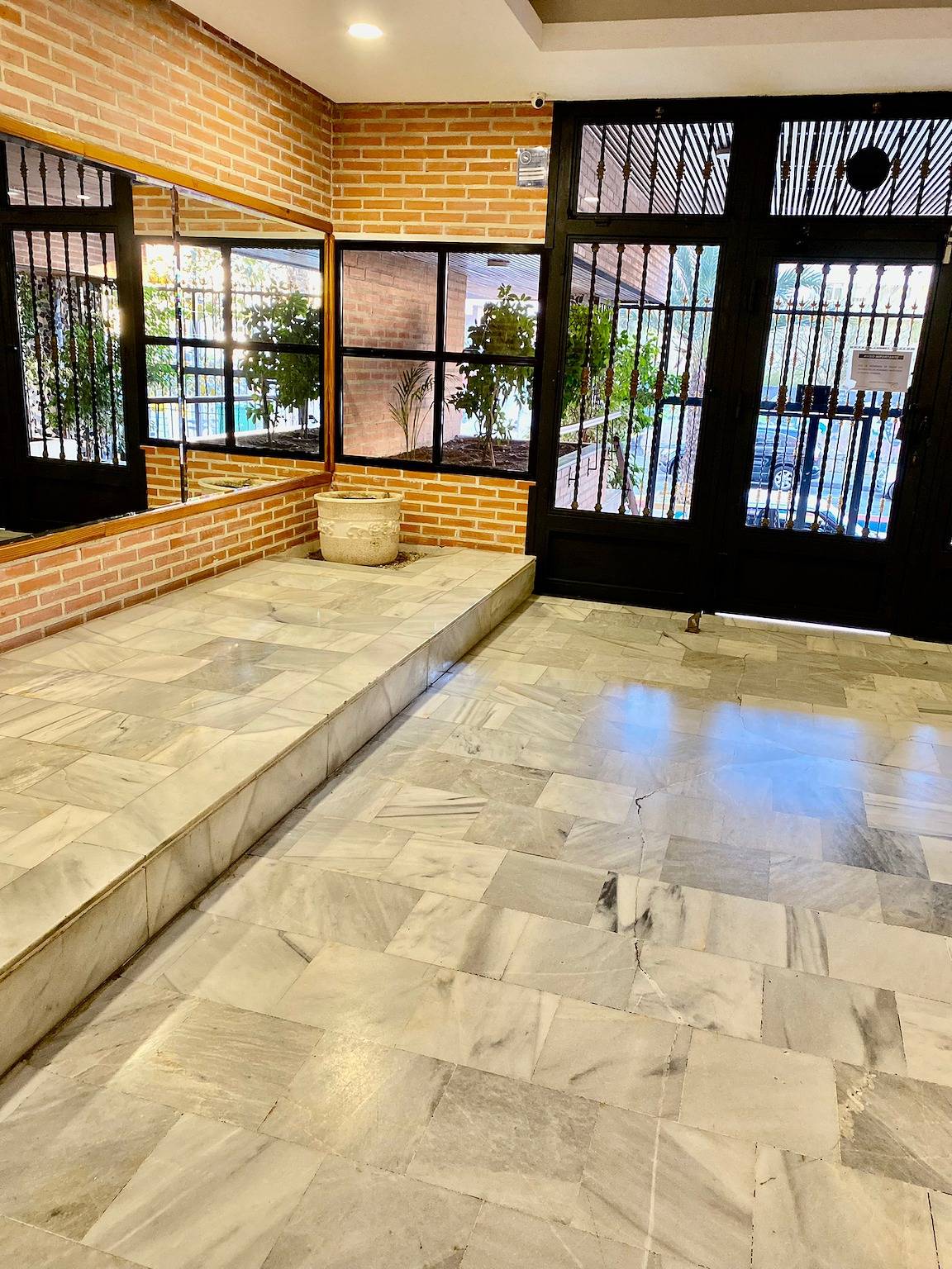 Estudio entero, Apartamento estudio '305 con ascensor, piscina, garaje' con piscina compartida in Torrevieja Centro, Torrevieja