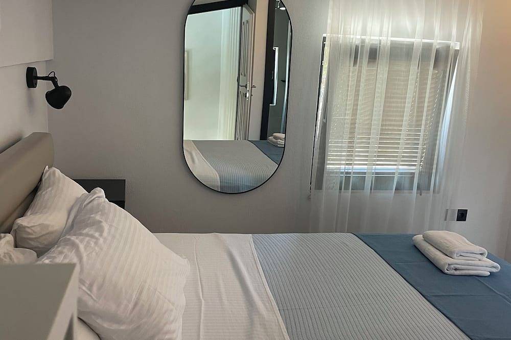 Allure luxury villa with private pool surrounded by pine and olive trees in Sporadi