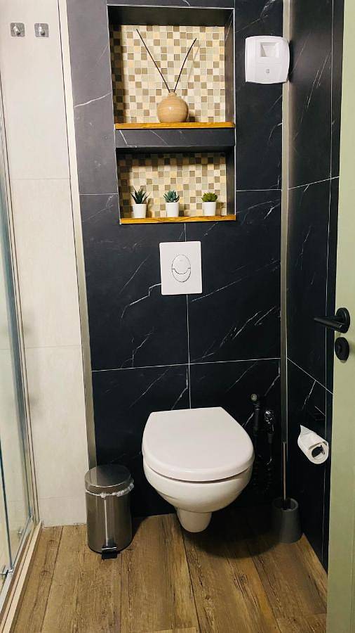 Gîte pour 2 personnes à Décines-Charpieu - 2