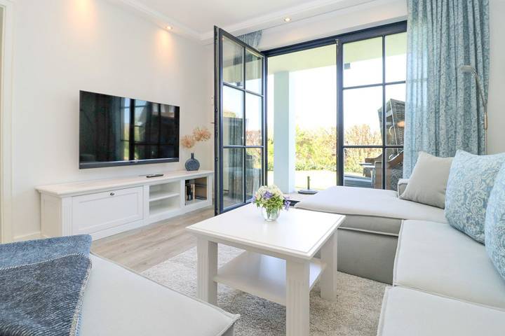 Ferienwohnung für 2 Personen, mit Terrasse in Wustrow - 2