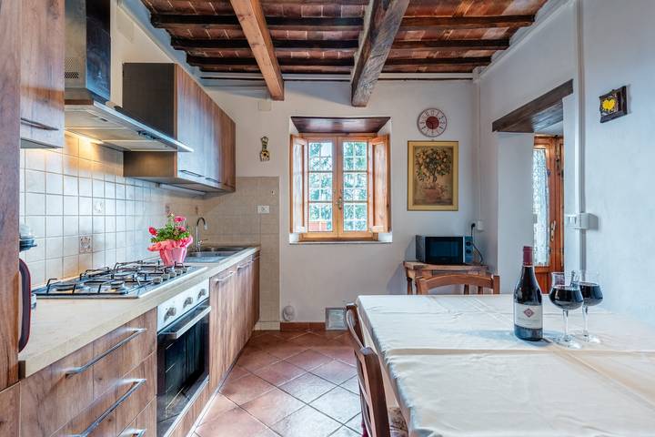 Casa Serena in Petrognano mit privater Terrasse, Garten und Wlan in Capannori, Lucca Provinz