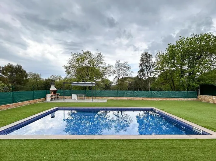 Holiday home for 7 people, with garden and pool - 1