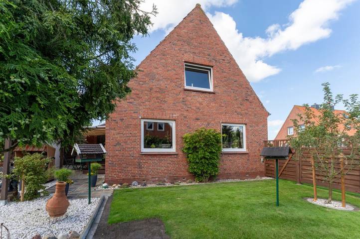 Ferienhaus für 4 Personen, mit Terrasse und Garten in Hinte - 3