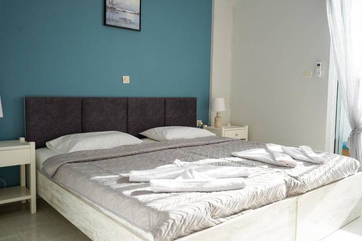 Appartement de vacances pour 3 personnes, avec Balcon et Terrasse ainsi que Jardin et Vue
