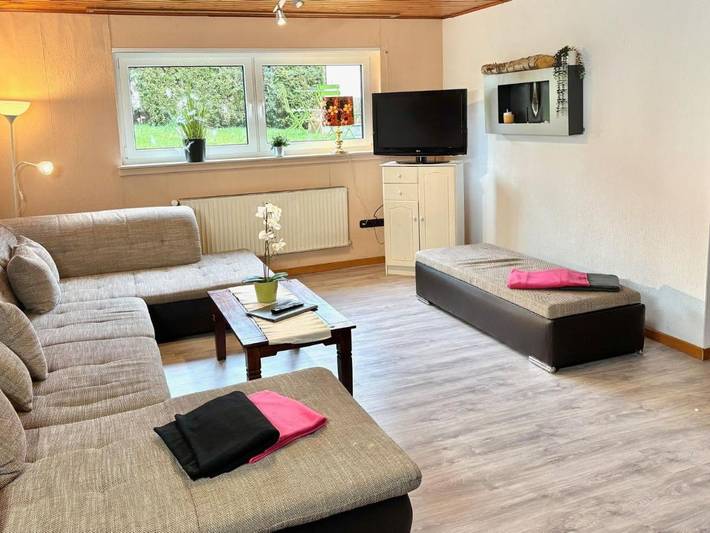 Ferienwohnung für 3 Personen, mit Terrasse und Garten sowie Sauna in Lichtenfels - 3