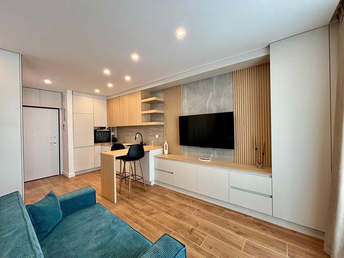 Ferienwohnung für 2 Personen, mit Terrasse und Seeblick in Rumänien