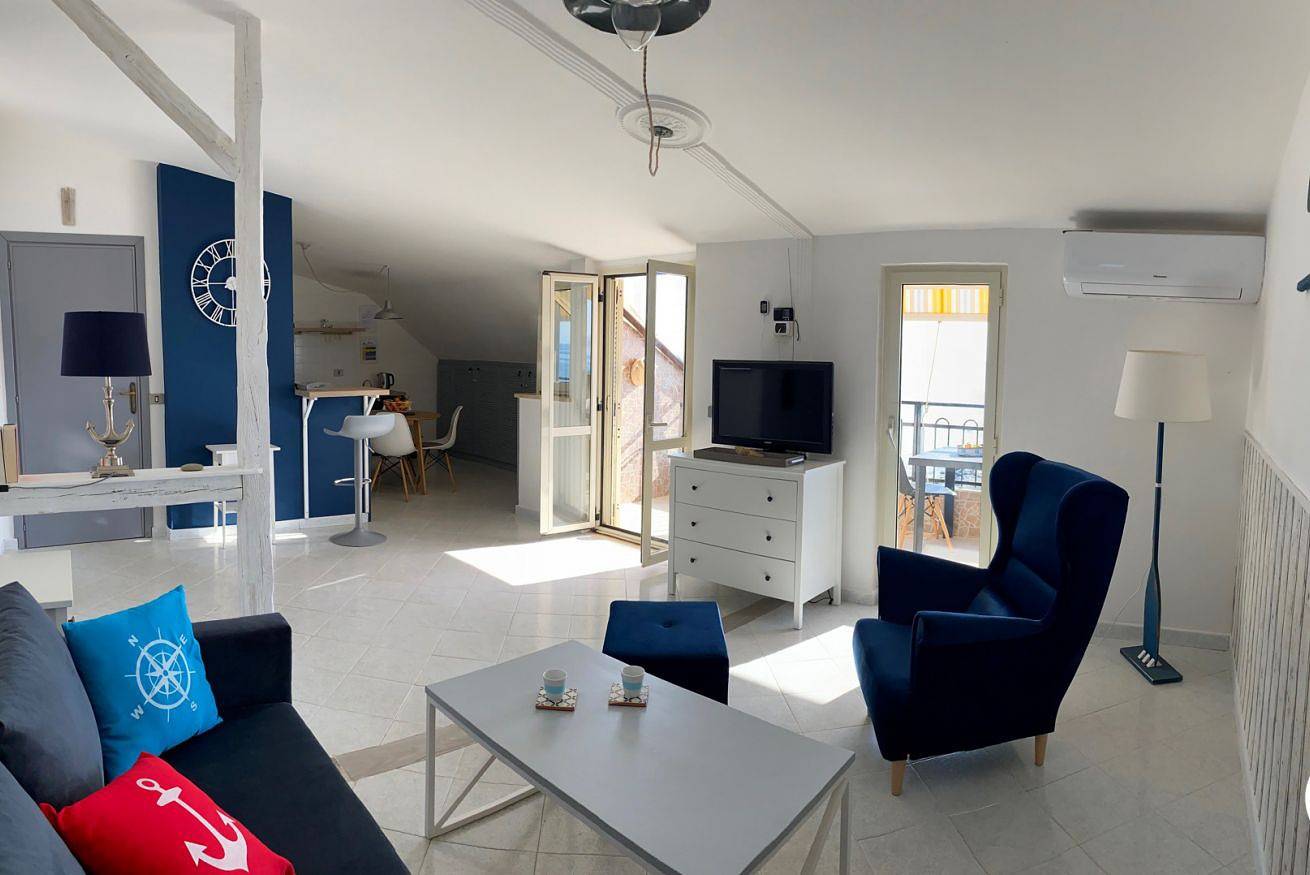 Entire apartment, Vitola Apartment in Marina di Fuscaldo, Tyrrhenian Coast Kalabria