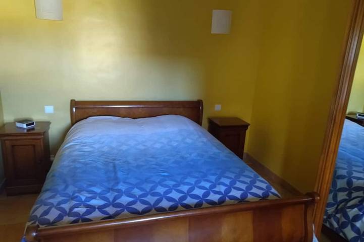 Location de vacances pour 8 personnes, avec terrasse à Saint-Laurent-des-Arbres - 2