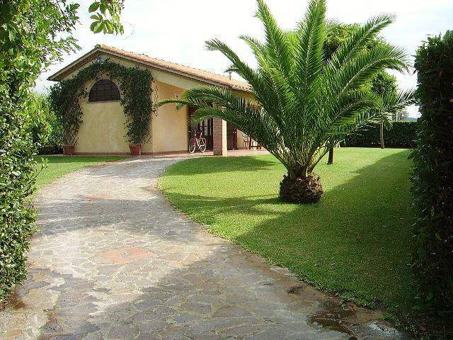 Casa de vacaciones para 4 personas, con jacuzzi y jardín - 1