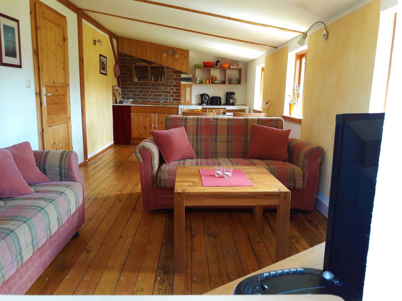 Apartamento vacacional entero, Alte Bootsscheune in Spandowerhagen, Kröslin