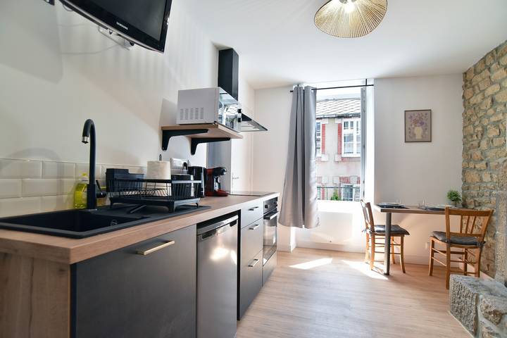 Appartement entier, Les Trois Rois 2 – À 30 min du Mont-Saint-Michel in Avranches, Baie du Mont-Saint-Michel