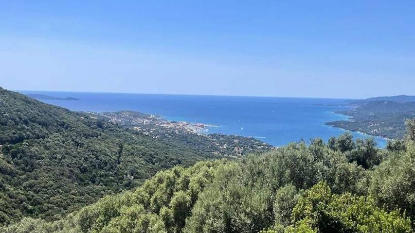 Gîte pour 7 personnes, avec terrasse à Viggianello - 4