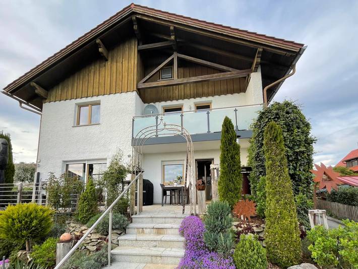 Ferienwohnung für 4 Personen, mit Balkon und Balkon/Terrasse sowie Terrasse und Garten in Fürstenstein
