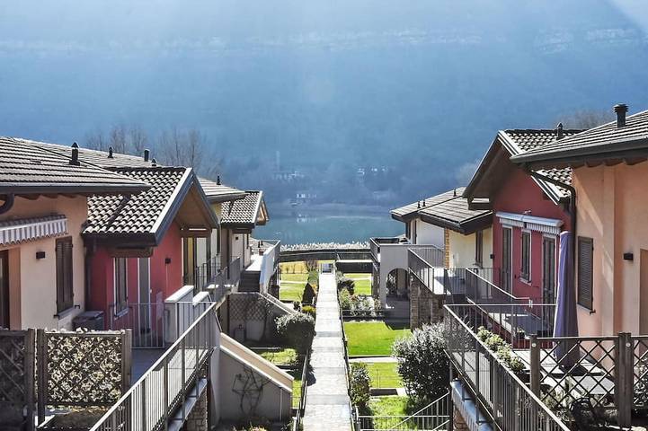 Ferienwohnung für 6 Personen, mit Garten und Pool