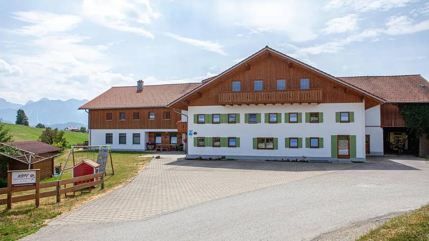 Bauernhof für 4 Personen, mit Garten und Terrasse am Forggensee - 2