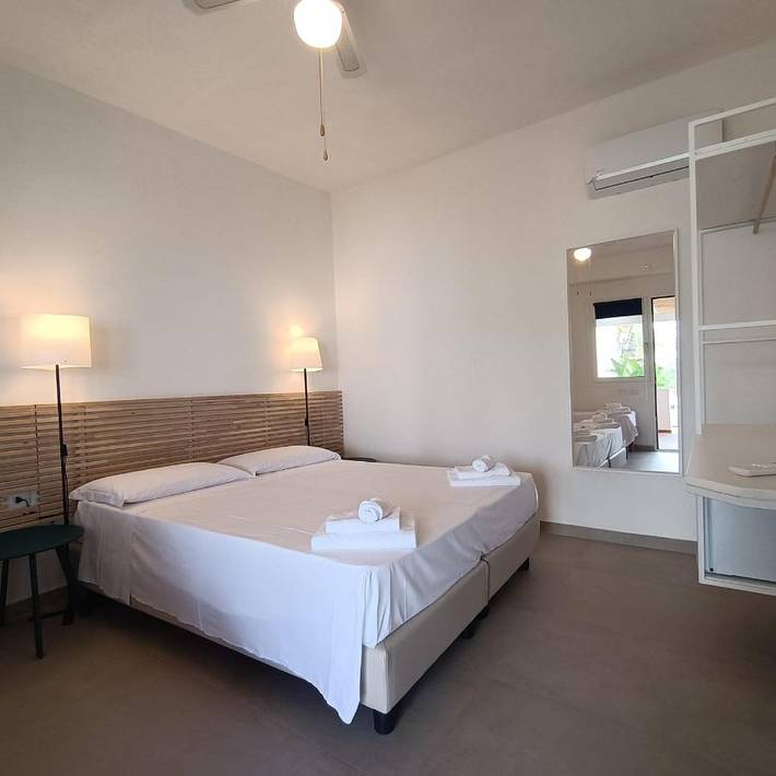 Parc de vacances pour 2 personnes, avec Terrasse et Vue en Sardaigne - 4