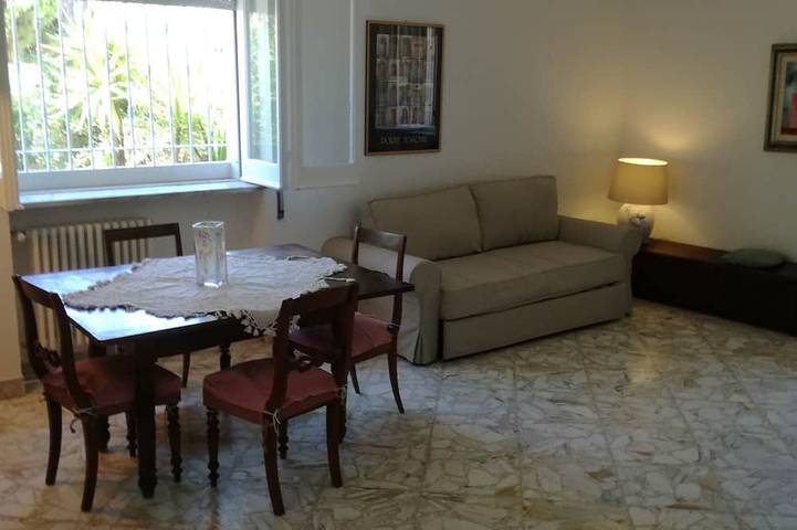 Villa pour 6 personnes, avec jardin et balcon à Bari - 2