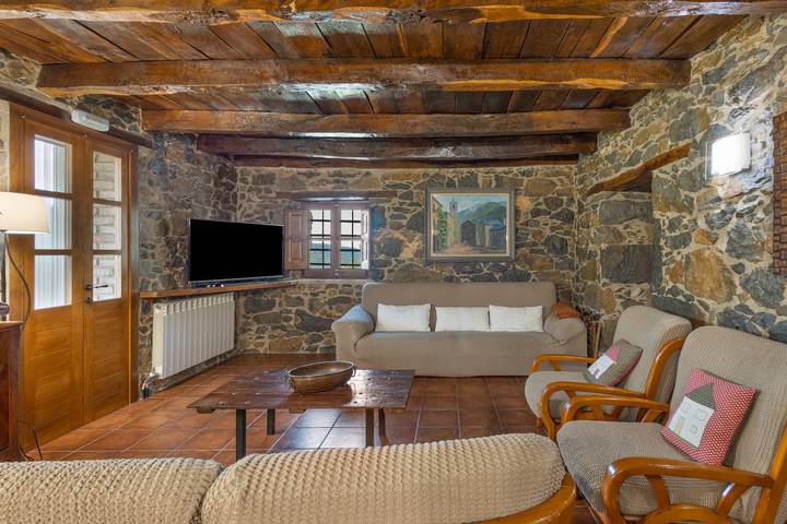 Casa rural para 11 personas, con jardín en Pirineo Catalan - 3