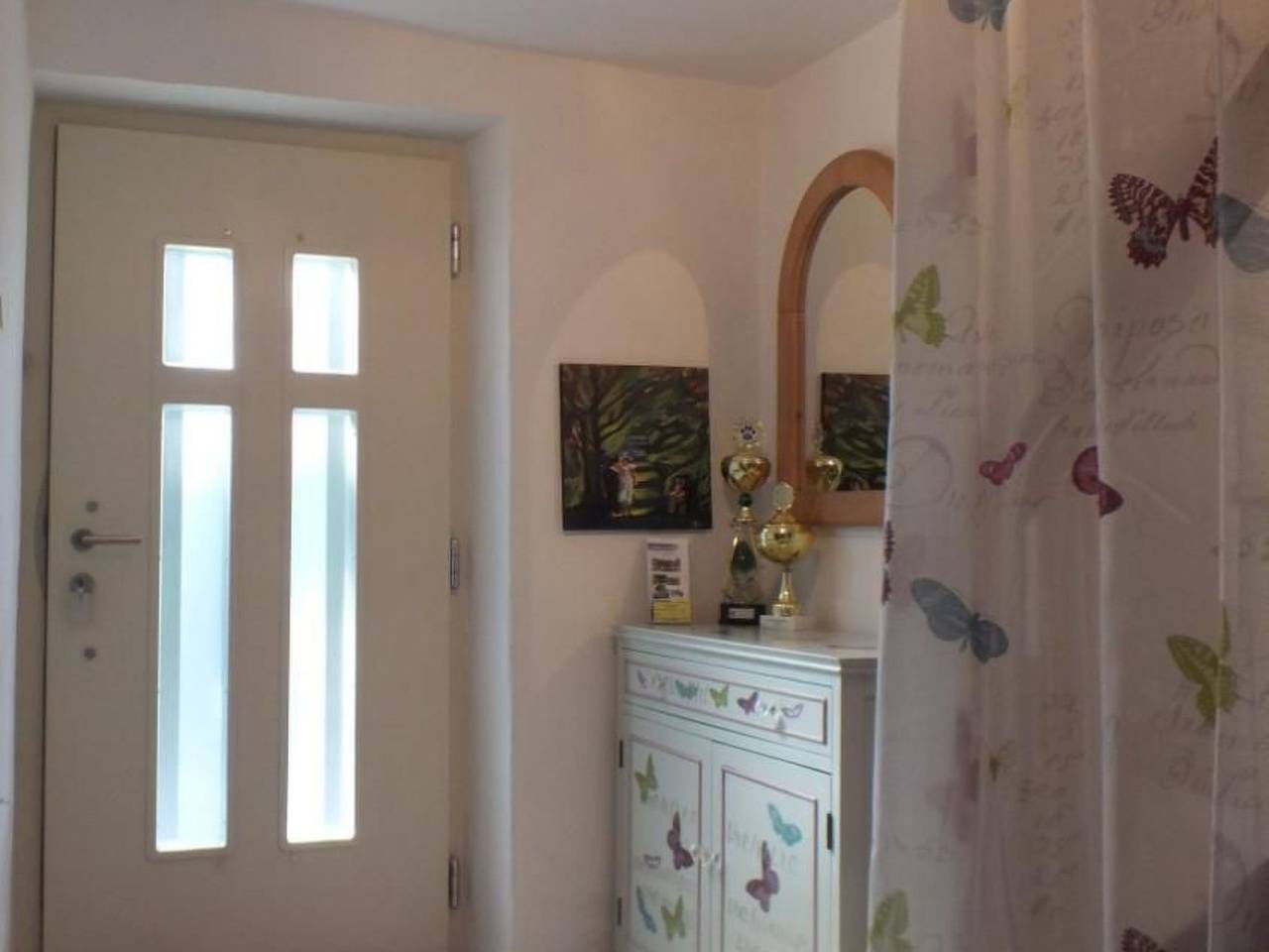 Komfortables Ferienhaus mit Garten und Parkplatz in unmittelbarer Nähe zum Stad in Landau (Isar), Ostbayern