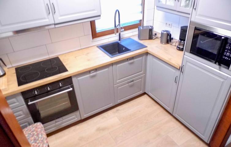 Gemütliches Apartment mit Terrasse und Parkplatz in der Nähe des Ibra Centers in Kirchheim, Knüllgebirge
