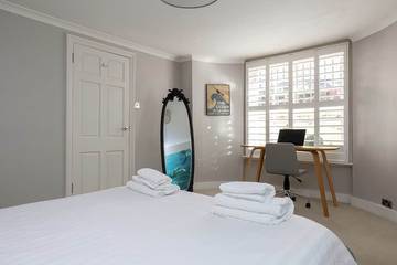 Glamping for 3 People in Brighton, Sussex, Photo 4