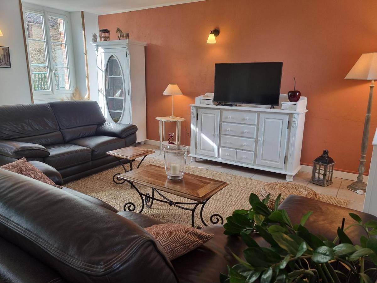 Le Gîte du Cerisier in Gy-les-Nonains, Région de Montargis
