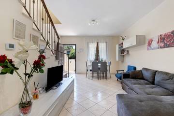 Villa per 8 Persone in Guidonia Montecelio, Provincia di Roma, Foto 4