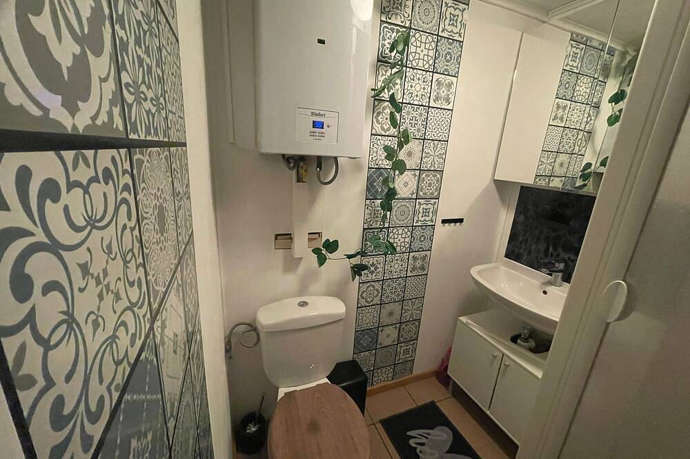 Ganze Wohnung, Gemütliches Ferienhaus 15 Minuten vom Strand entfernt in Wenduine, De Haan