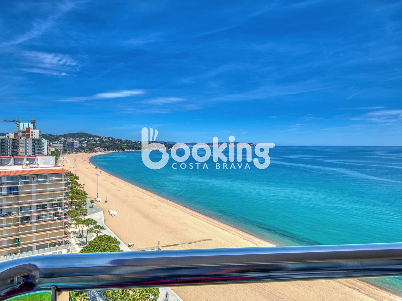 Appartement de vacances entier, Charmant appartement en bord de mer avec des vues incroyables, et parking in Platja d'Aro, Costa Brava