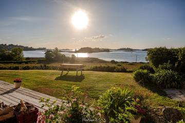 Location de vacances pour 7 personnes, avec jardin et terrasse dans Buguélès