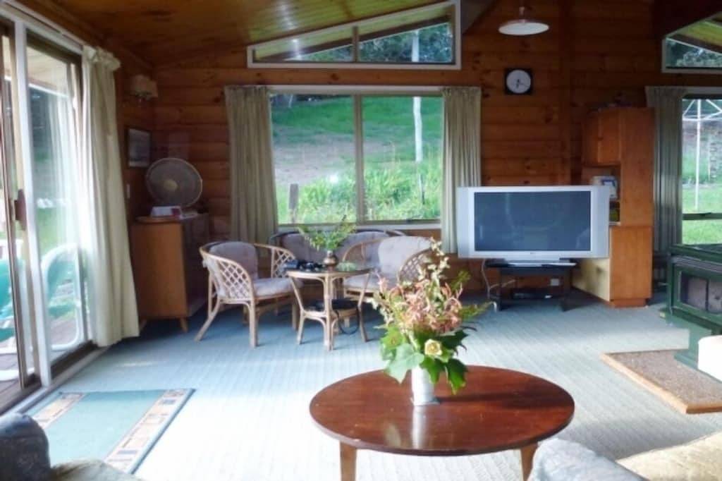 Privates und haustierfreundliches Lockwood-Haus in Bay Of Islands