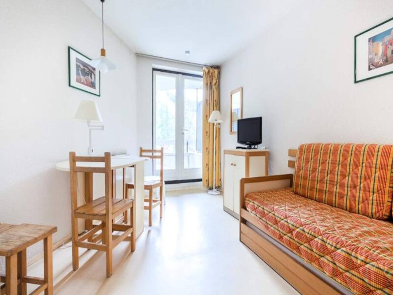 Appartement entier, Studio à Vars-Les-Claux près des Alpes du Sud in Vars, Région de Briançon