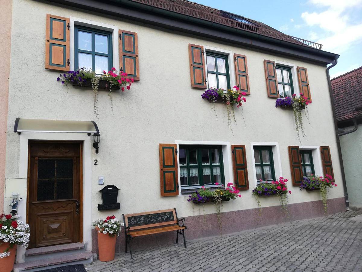 Ganze Wohnung, One-Bedroom Apartment in Feuchtwangen, Romantische Straße