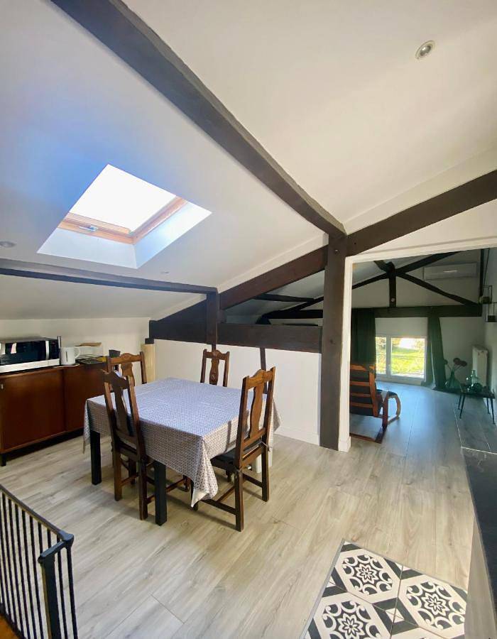 Location de vacances pour 5 personnes, avec Jardin à Izon - 3