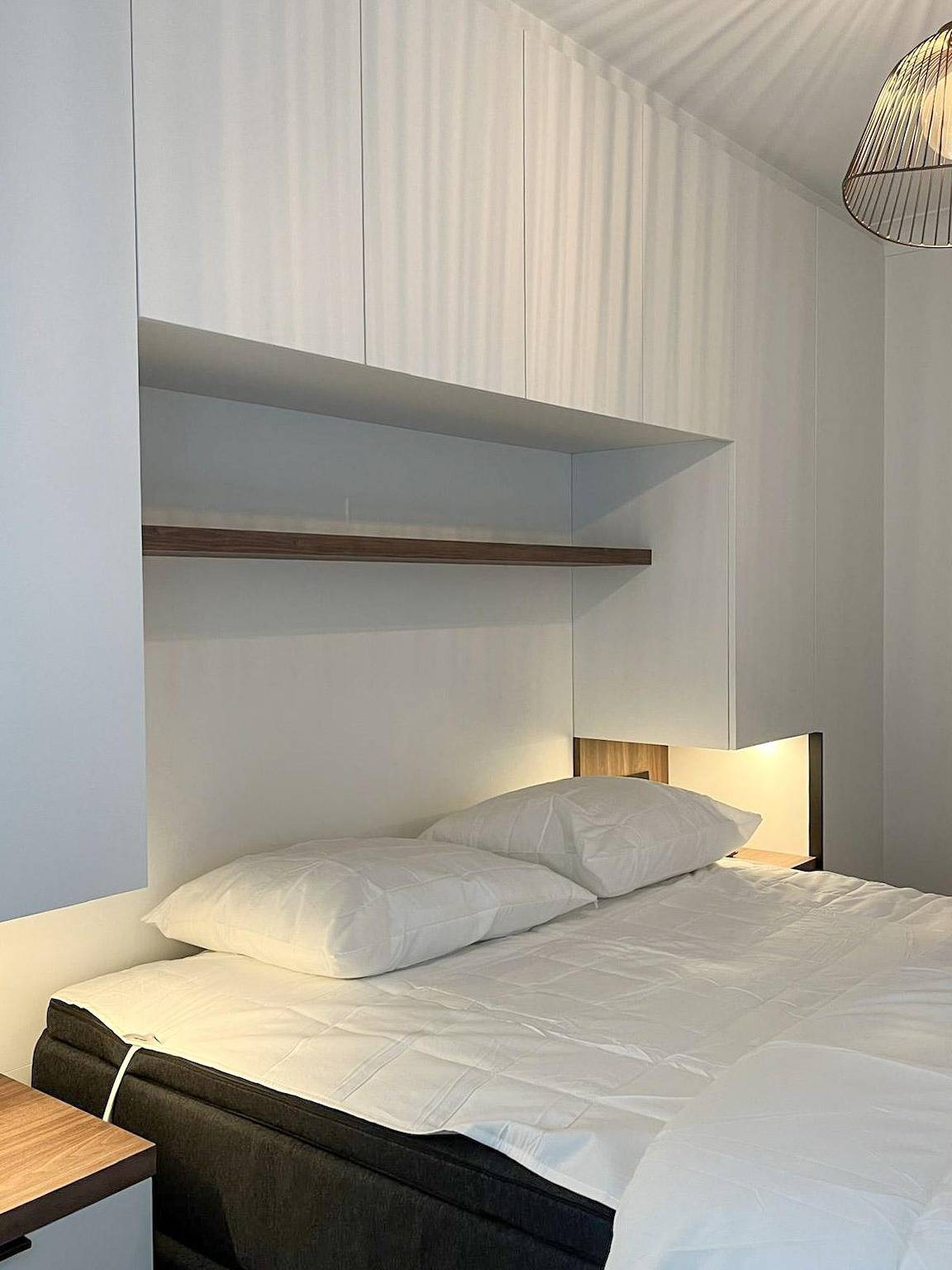 Appartement entier, Beachfront: Sea Views, Balcony & Family Fun! in Blankenberge, Côte belge