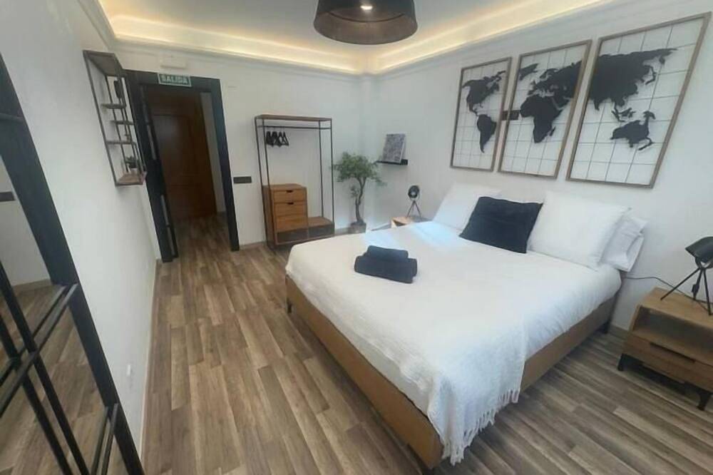 Entire apartment, La Vinoteca del Artista in Logroño, La Rioja Province