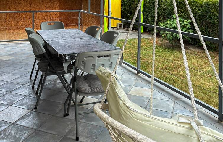 Schickes Apartment mit 1 Schlafzimmer an der Donau: WLAN, Klimaanlage, Parkplatz und Terrasse in Draž, Osijek-Baranja